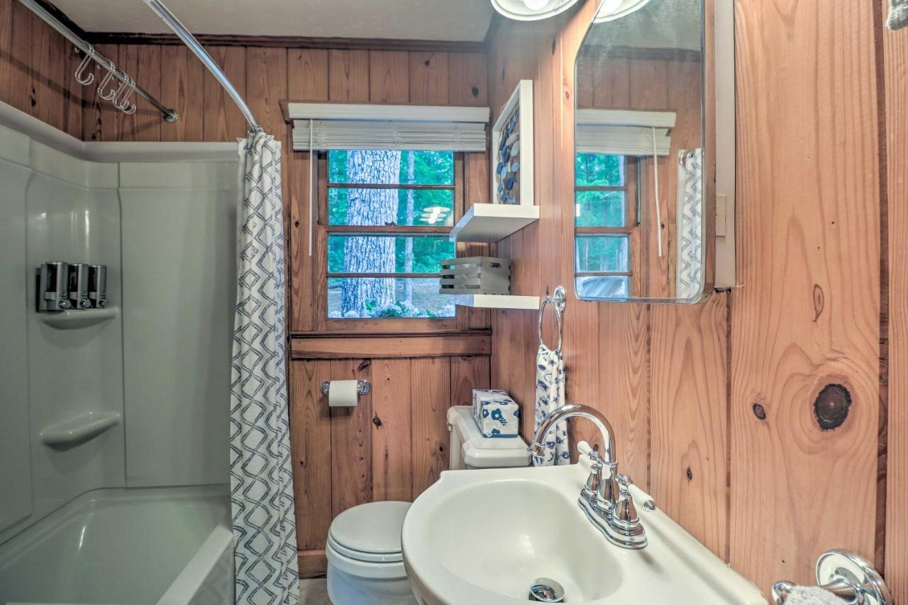 Waterfront Lake Martin Home With Grill And Beach! Eclectic Exterior foto